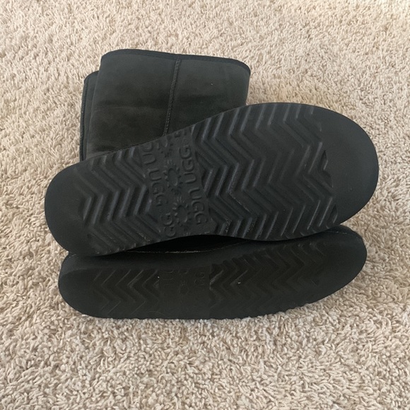 UGGs tall 12” boots black W7 - Picture 3 of 7